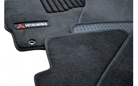 Коврики в салон Mitsubishi Outlander