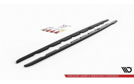 Накладки на пороги BMW 1 (F40)