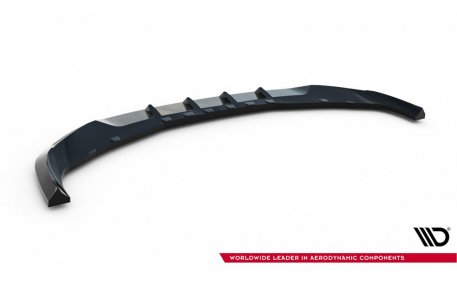 Накладка передняя BMW 7 (G70)