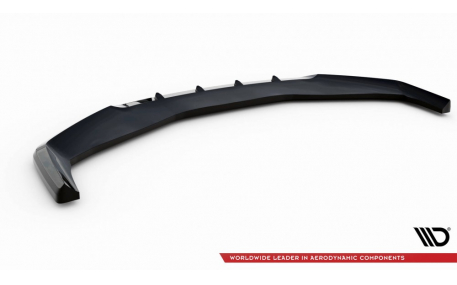 Накладка передняя BMW 7 (G70)