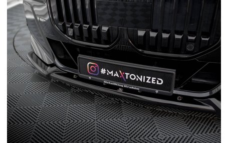 Накладка передняя BMW 7 (G70)