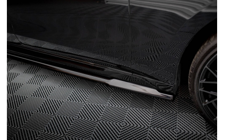 Накладки на пороги BMW 7 (G70)