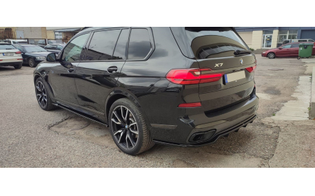 Накладка задняя BMW X7 (G07) 2018-2022