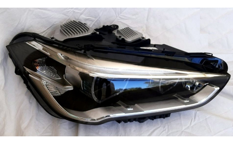 Фары передние BMW X1 F48 2015-2019