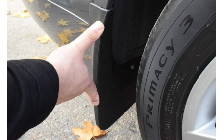 Брызговики BMW 5 (E60)