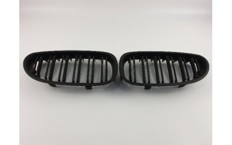 Решетка радиатора BMW 5 (E60)