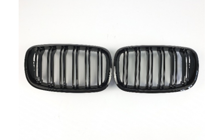 Решетка радиатора BMW X5 (E70)