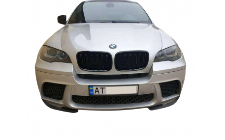 Решетка радиатора BMW X5 (E70)