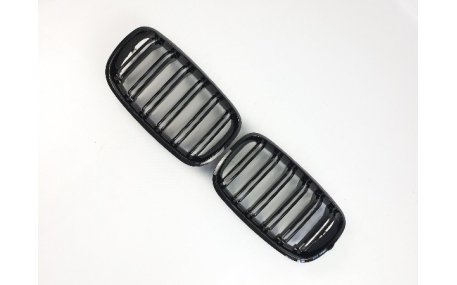 Решетка радиатора BMW X5 (E70)