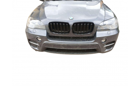 Решетка радиатора BMW X5 (E70)