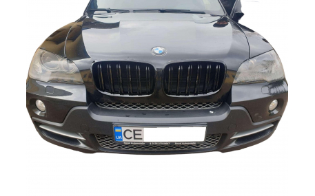 Решетка радиатора BMW X5 (E70)