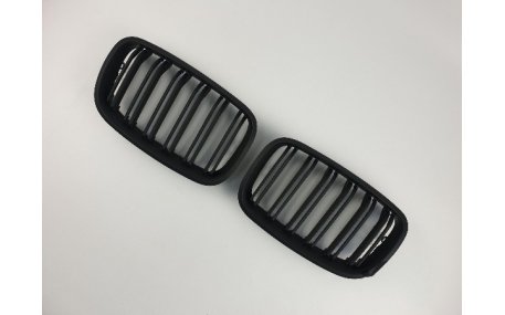 Решетка радиатора BMW X5 (E70)