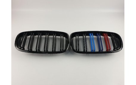 Решетка радиатора BMW X5 (E70)