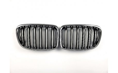 Решетка радиатора BMW X1 E84 2012-2015