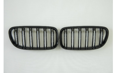 Решетка радиатора BMW 3 E90 2009-2012