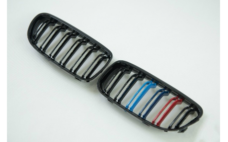 Решетка радиатора BMW 3 E90 2009-2012