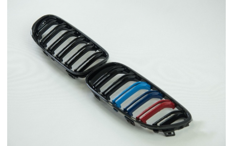 Решетка радиатора BMW 3 E92 2010-2013