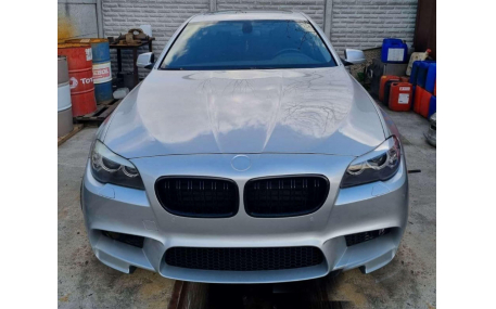 Решетка радиатора BMW 5 (F10)