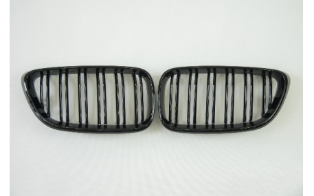 Решетка радиатора BMW 2 F22