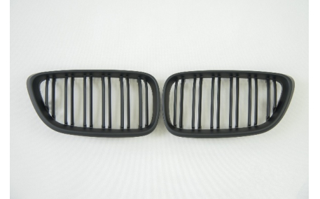 Решетка радиатора BMW 2 F22