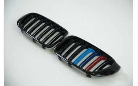 Решетка радиатора BMW X3 F25 2014-2017