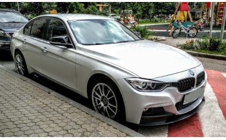 Решетка радиатора BMW 3 F30