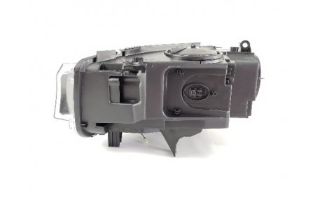 Фары передние BMW X5 (F15)