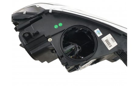 Фары передние BMW X5 (F15)