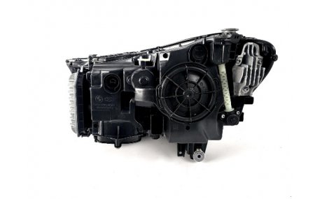 Фары передние BMW 7 (G11) 2016-2019