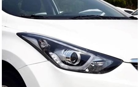 Фары передние HYUNDAI Elantra MD