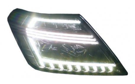 Фары передние Nissan Patrol Y62