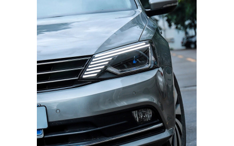 Фары передние Volkswagen Jetta
