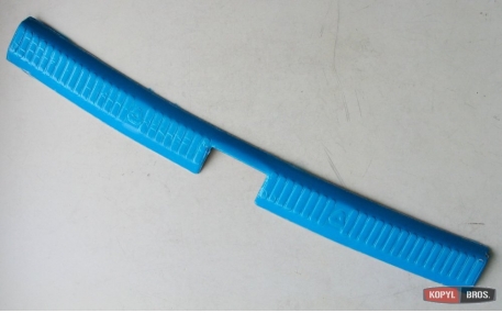 Накладка на задний бампер Skoda Fabia