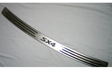 Накладка на задний бампер Suzuki SX4