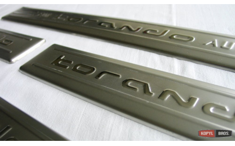 Накладки на пороги SsangYong Korando