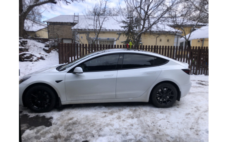 Дефлекторы окон Tesla Model 3