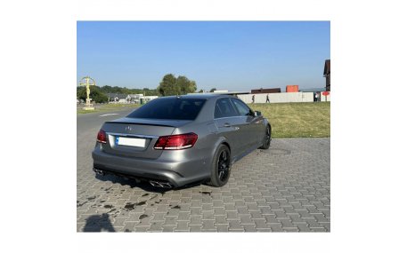 Накладка задняя Mercedes E-class W212