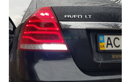 Фонари задние Chevrolet Aveo Т250