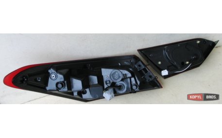 Фонари задние Toyota Camry V70