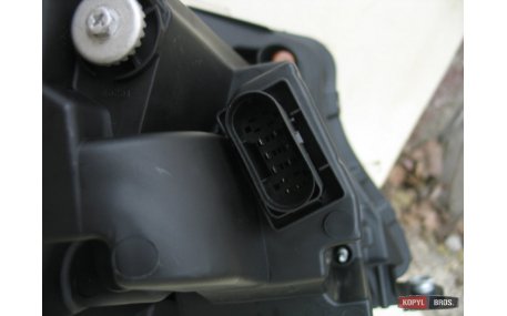 Фары передние Mercedes Vito W447