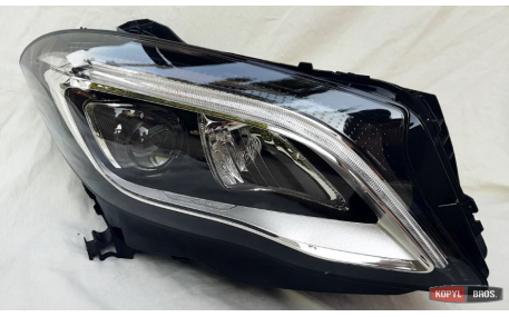 Фары передние Mercedes GLA-class X156