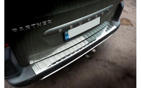 Накладка на задний бампер Citroen Berlingo