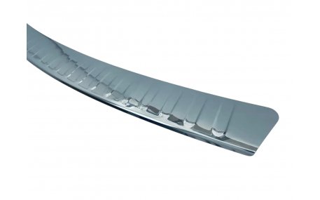 Накладка на задний бампер Mazda CX-7