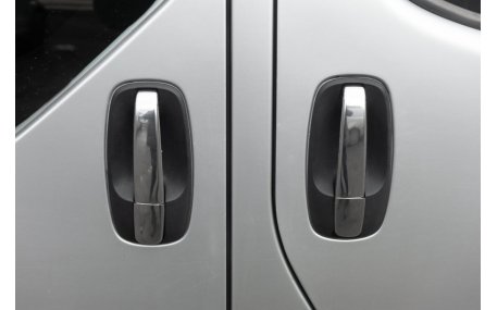 Хром накладки Opel Vivaro