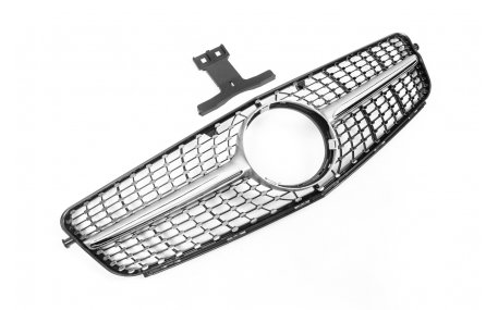 Решетка радиатора Mercedes C-class W204