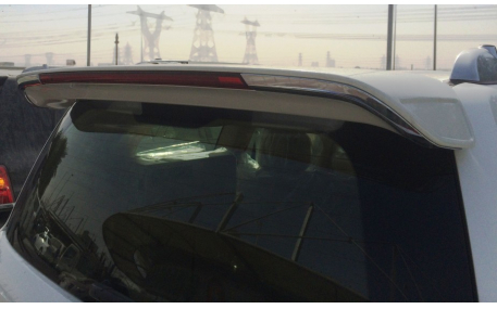 Спойлер Toyota Land Cruiser 200