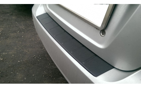 Накладка на задний бампер Chevrolet Aveo T250