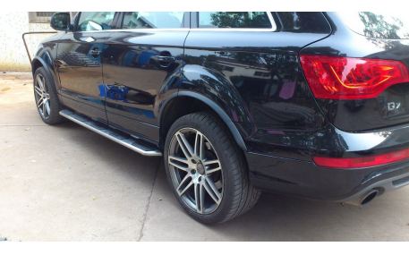 Подножки AUDI Q7
