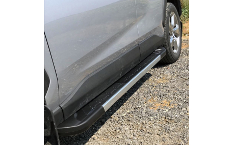 Подножки Toyota RAV4