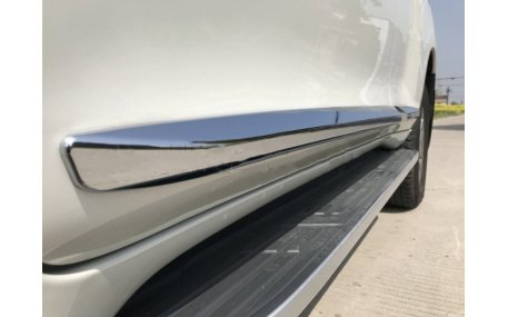 Молдинги дверей Toyota Land Cruiser Prado 150